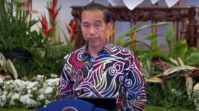 Ekspresi Jokowi saat menyoroti gaya hidup hedonis pejabat (dok. Sekretariat Presiden)