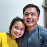 Romantis, keduanya juga selalu memberikan kejutan di hari ulang tahun satu sama lain. Seperti di momen ulang tahun Gritte yang ke-25 di tahun 2021 lalu. Foto: Instagram/@arif_hidayat