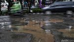 Jalan Raya Kawasan Elit Kelapa Gading Makin Rusak