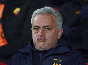 Eks Presiden Larang PSG Datangkan Jose Mourinho