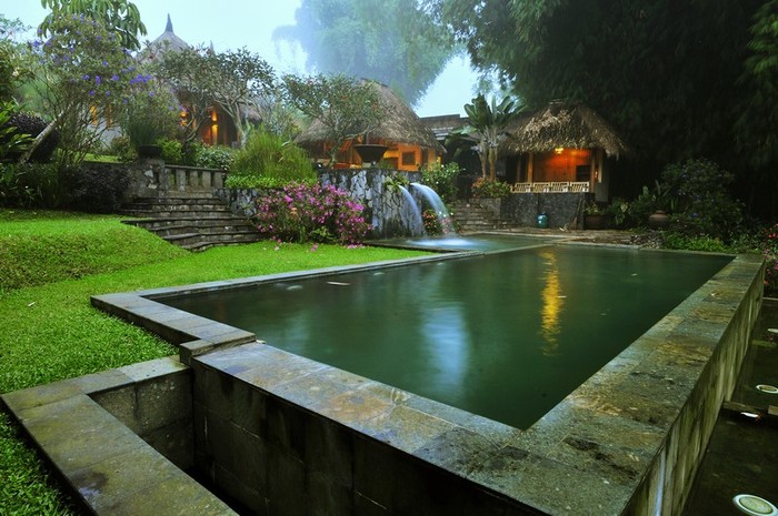 Kampung Sampireun Garut