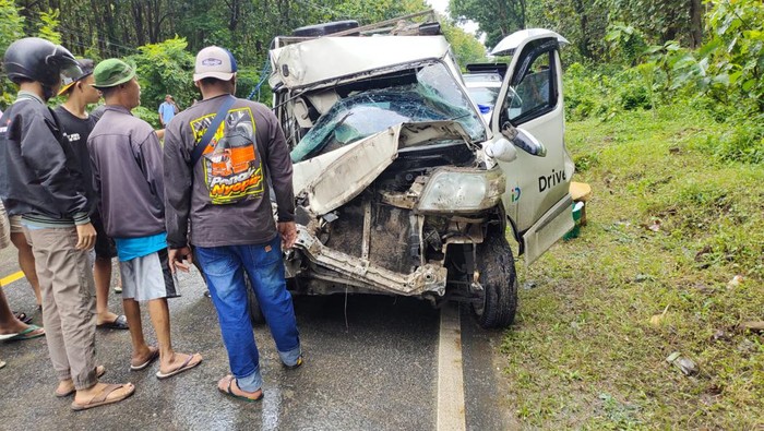 Kecelakaan di Brukbrosot Cepu-Blora, Kamis (2/3/2023).