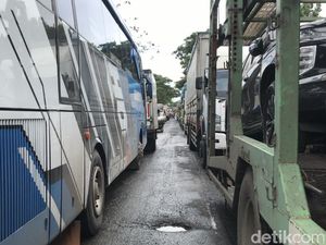 Naik Bus Ekonomi Lewati Pantura Pati-Rembang Adalah Sebenar-benarnya Ujian