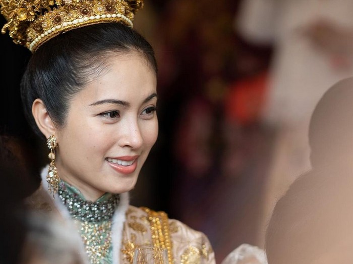 Nong Poy dan Oak Phakwa Menikah
