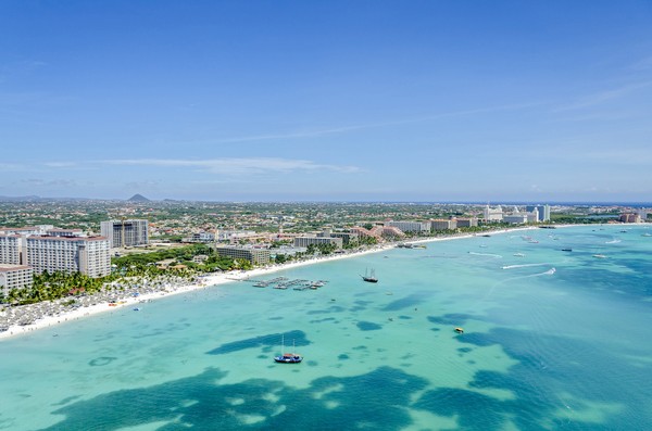 Daftar pantai paling top di dunia versi Tripadvisor itu masuk dalam rangkaian program Travelers Choice 2023. Posisi ke-2 yakni Pantai Eagle, Palm - Eagle Beach, Aruba (Foto: Getty Images/iStockphoto/jimmyvillalta) Daftar pantai paling top di dunia versi Tripadvisor itu masuk dalam rangkaian program Travelers Choice 2023. Posisi ke-2 yakni Pantai Eagle, Palm - Eagle Beach, Aruba (Foto: Getty Images/iStockphoto/jimmyvillalta)