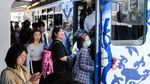 Potret Aktivitas Warga Hong Kong yang Kini Bebas Masker