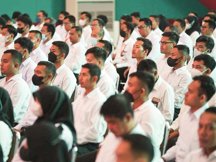 Ratusan Pegawai Kereta Cepat JKT-BDG Dilatih Sebelum Wuss Wuss Wusss