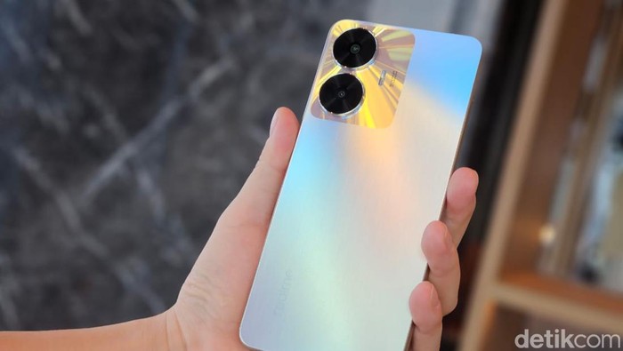 Realme C55