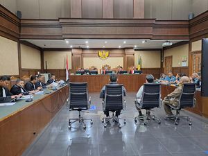 Kasus Korupsi Satelit, Eks Dirjen Kemhan Diadili Hakim Tipikor dan Militer