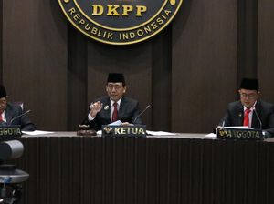 Tok! DKPP Berhentikan Ketua KPU Tebing Tinggi
