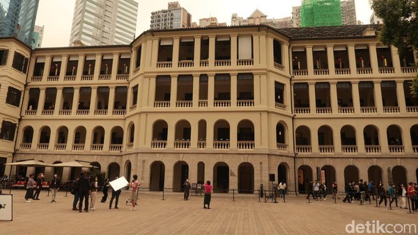 Bekas Kantor Polisi di Hong Kong Jadi Tempat Nongkrong, Kok Keren?
