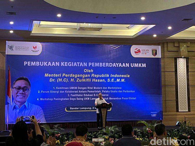 Zulhas Geber Produk UMKM Jadi Jagoan RI