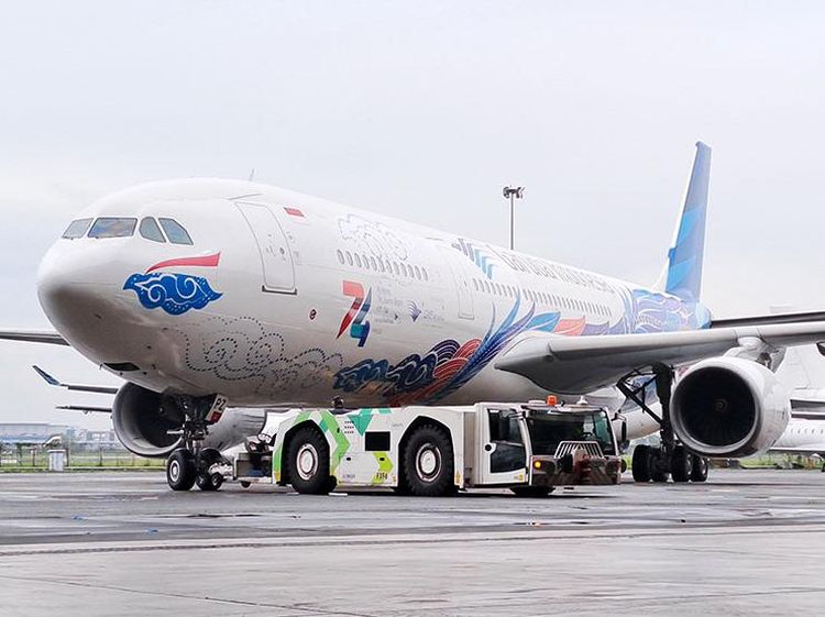 Pesawat Garuda Punya Baju Baru di HUT ke-74 Tahun