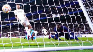 Gol Bunuh Diri Eder Militao Menangkan Barcelona di Bernabeu