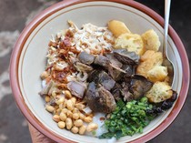 Bubur Ayam Indonesia Juara 1 Bubur Paling Enak Se-Asia!