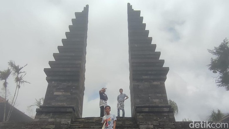 Candi Cetho di Karanganyar, Jateng Candi Cetho di Karanganyar, Jateng