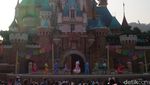 Intip Serunya Disneyland Hong Kong, So Magical!