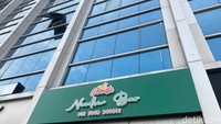 Sesuai namanya, restoran ini mengusung konsep ‘noodle bar’ berisi aneka mie instan dari berbagai brand lokal hingga luar negeri, yang bisa dimasak langsung oleh pengunjung. Foto: detikFood