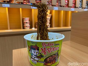 Pencinta Drakor Wajib Mampir! Ini 5 Resto Ramyeon Self Service yang Lagi Populer