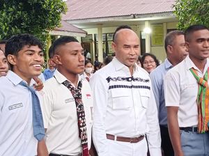 Soal Sekolah Masuk Jam 05.30, Gubernur NTT: Dasar Hukum Kau Pikir Sendiri