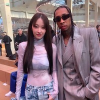 Aktris 28 tahun itu juga bertemu dengan mantan kekasih Kylie Jenner, Tyga. Foto: dok. Instagram @wjswhdtj94