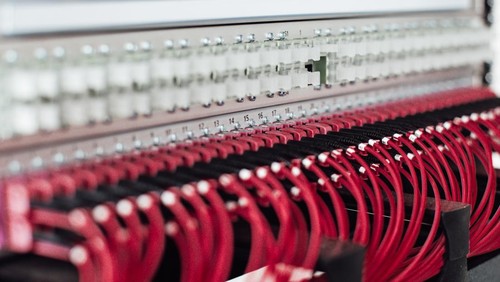 Ilustrasi kabel UTP.