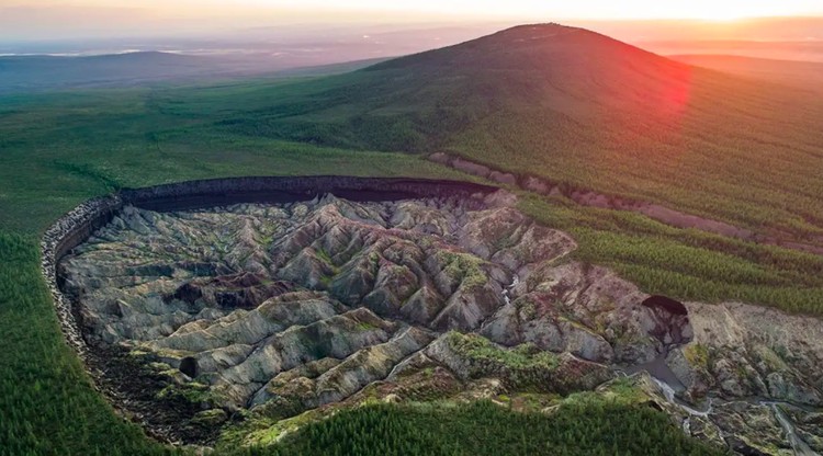Kawah Batagaika Kawah Batagaika