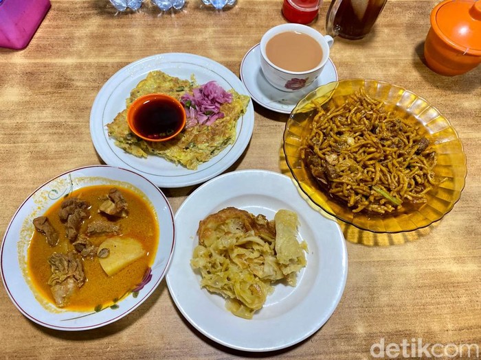 Ke Lhokseumawe, Jangan Lupa Makan Mie Banglades Legendaris