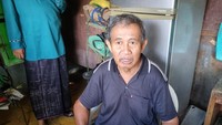 Suami korban, Kardoyo, menceritakan momen meledaknya kloset di rumahnya. Kardoyo sempat mendengar suara ledakan (Foto: Dok. Istimewa)