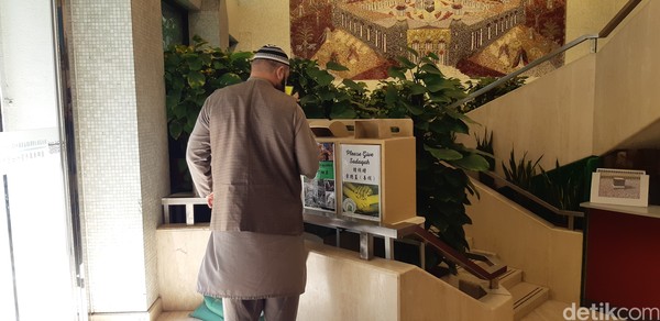 Sudah ada sejak tahun 1967, Masjid Ammar menjadi salah satu destinasi wajib traveler muslim Indonesia. Â (bonauli/detikcom) Sudah ada sejak tahun 1967, Masjid Ammar menjadi salah satu destinasi wajib traveler muslim Indonesia. Â (bonauli/detikcom)