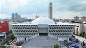 Uniknya Arsitektur Masjid Islamic Center Jatim Rancangan Ridwan Kamil