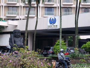 Hotel Sultan Mau Diambil Alih Negara, Bagimana Nasib Pekerjanya?