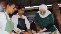 QNET melalui program Employee Community Impact (ECI) memberikan pelatihan kepada siswa Sekolah Darurat Kartini.