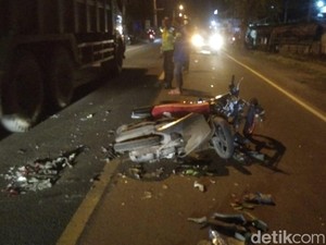 2 Tabrakan Adu Banteng di Jatim Tewaskan Pengendara Moge-Perempuan Gresik