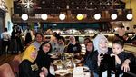 Pulang ke Rumah Sule, Natahalie Holscher Asyik Minum Es Cekek