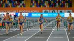 Ragam Aksi Atlet Lari Gawang di Kejuaraan Atletik Indoor Eropa