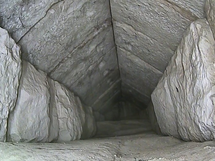Ruang tersembunyi di Piramida Giza.