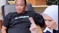 Nathalie Holscher juga membawa anaknya, Adzam untuk main seharian di rumah sang ayah. Foto: instagram