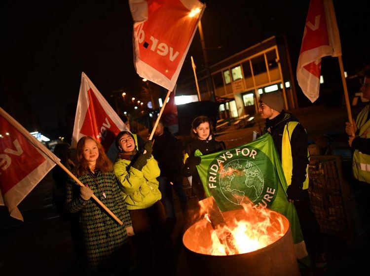 Tuntut Kenaikan Gaji, Pekerja Kereta Api di Jerman Mogok Kerja