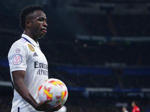 Vinicius Jr Ogah Pakai Nomor Keramat Warisan Ronaldo di Real Madrid