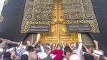 10 Bagian Kabah, Ada Hajar Aswad hingga Kain Kiswah