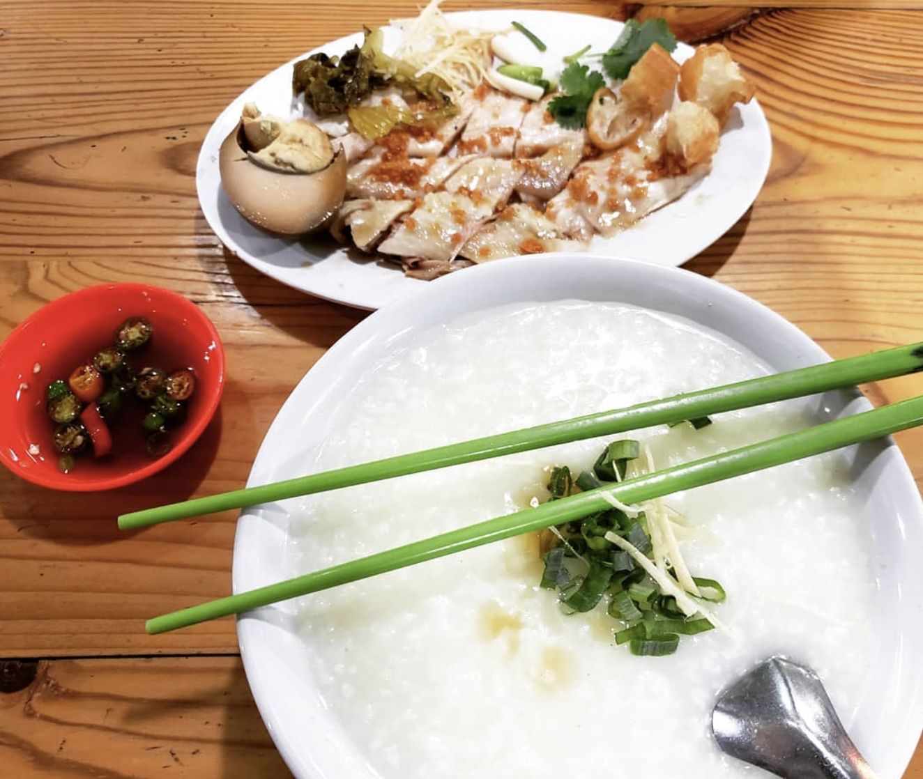 5 Rekomendasi Bubur ala Chinese Food di Jakarta yang Punya Banyak Penggemar