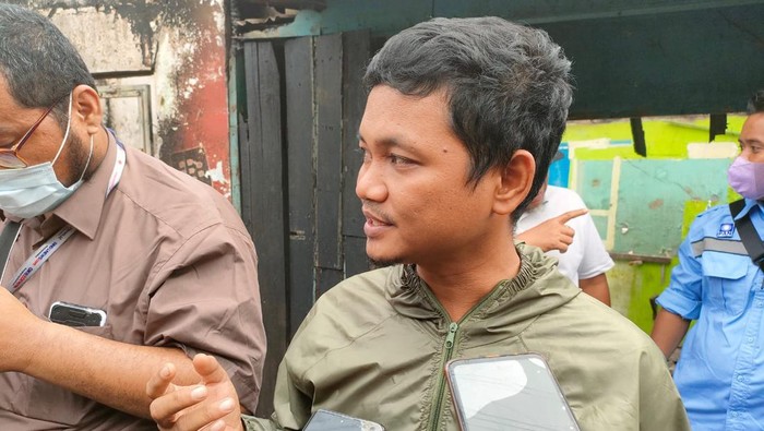Ketua RW 09 Ketua, Kelurahan Rawa Badak Selatan, Kecamatan Koja, Abdus,