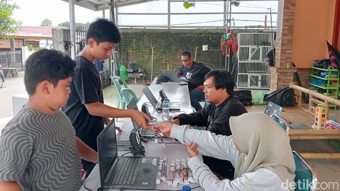 Kondisi tempat penukaran tiket PSM Vs Persis Solo di pekan ke-28 Liga 1 2022/2023.