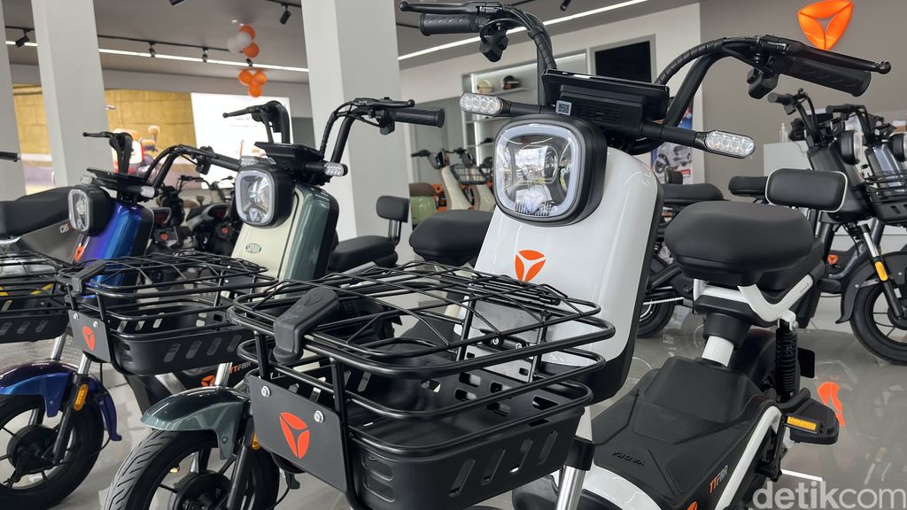 Motor listrik Yadea Sparta
