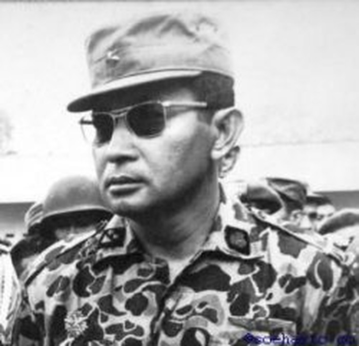 Pangkostrad Pertama, Soeharto