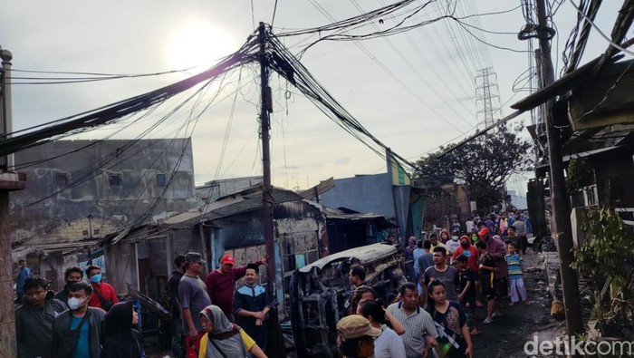 Potret rumah-rumah warga hangus terdampak kebakaran Depo Pertamina Plumpang, Koja, Jakarta Utara