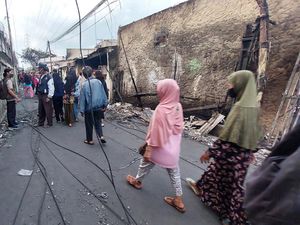 Warga Ungkap Detik-detik Kebakaran Depo Plumpang yang Tewaskan 18 Orang