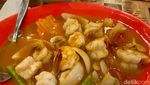 Nostalgia Makan Es Krim dan Chinese Food di Restoran Berusia 94 Tahun