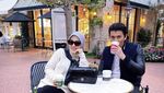 Syahrini dan Reino Barack Anniversary Ke-4, Intip Momen Kuliner Mewahnya!